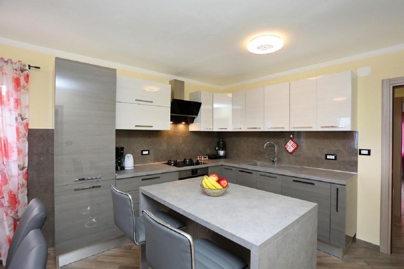 Victory Apartament *